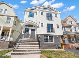 49 Eppirt St, East Orange, NJ 07018