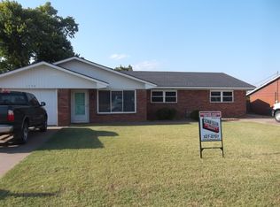 1750 Maple St, Alva, OK 73717