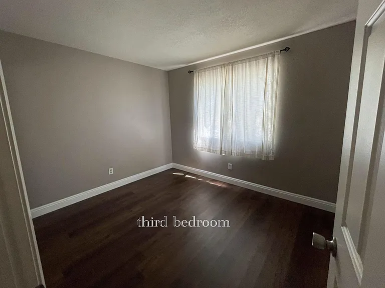 605 E Lugonia Ave #5 — Photo 9