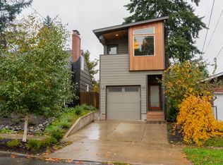 4211 NE 77th Ave, Portland, OR 97218