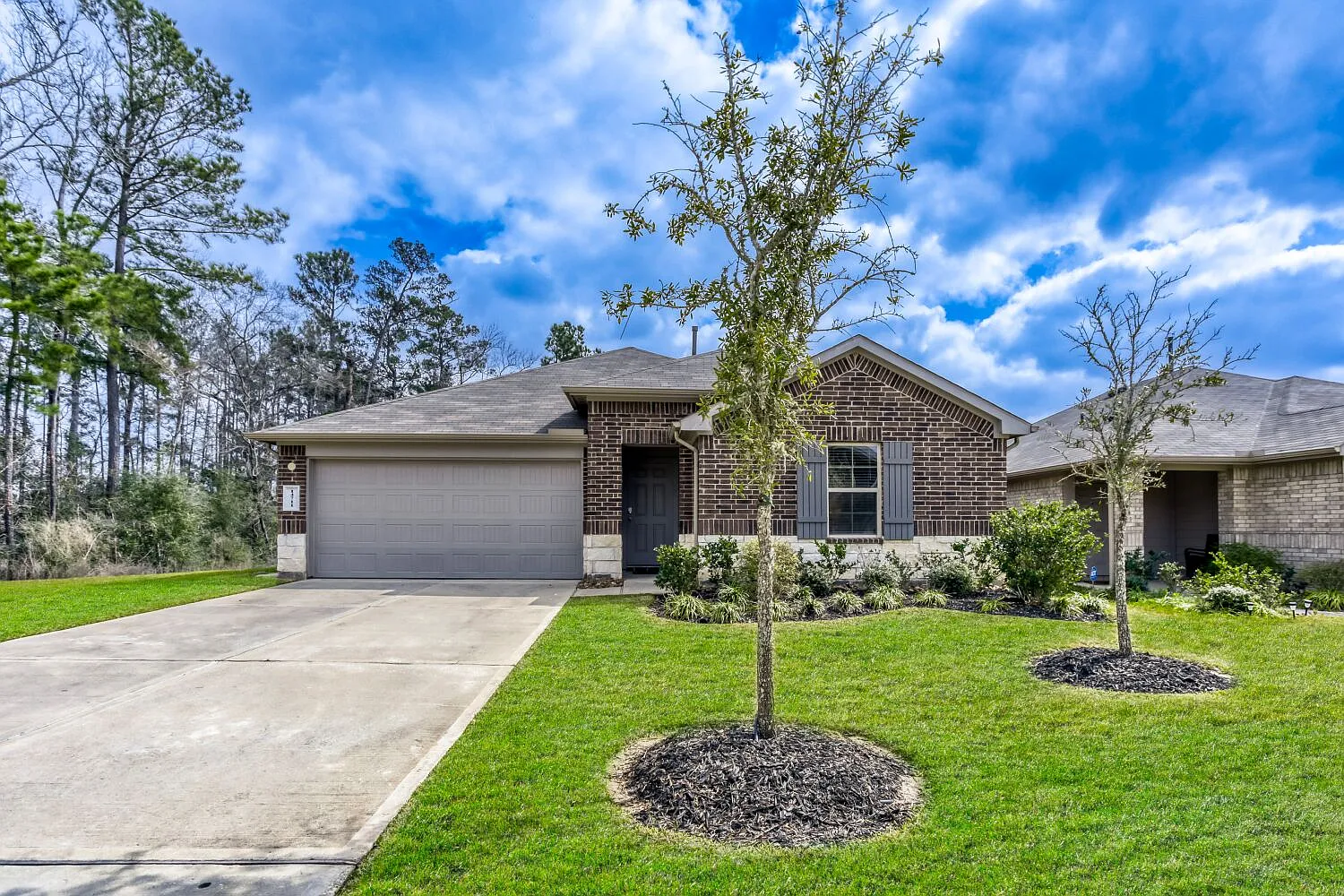 4 bed, 1704 sqft, $5,994 — Photo 1