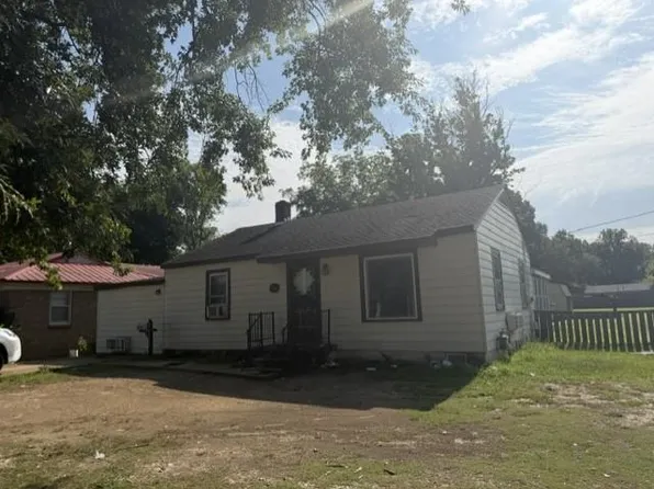214 Sycamore Rd, Collierville, TN 38017