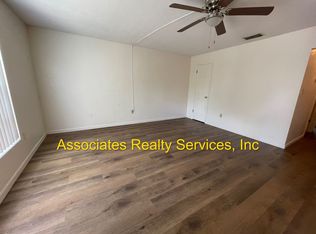 3914 SW 26th Dr #E, Gainesville, FL 32608