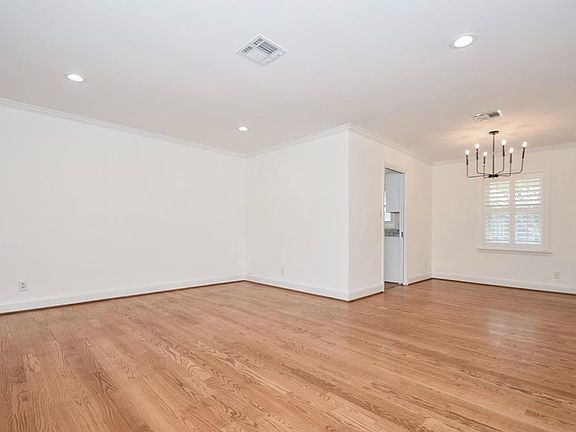 5th image of 5437 Schumacher Ln