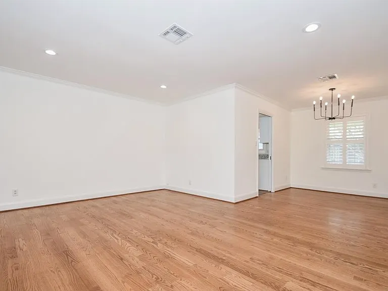5437 Schumacher Ln — Photo 4