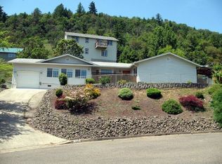 130 Pawnee Ct, Roseburg, OR 97471