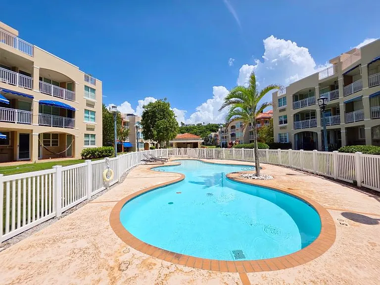 Islabela Beach Resort Apt 108 Bo Bajuras — Photo 18