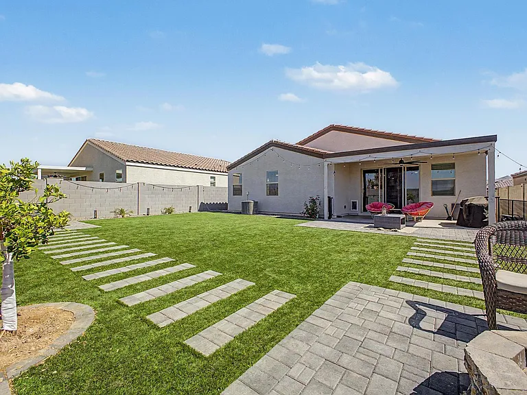 2548 W Grenadine Rd — Photo 30