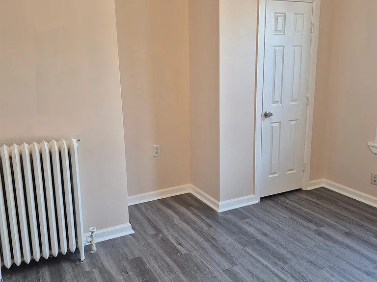 21 Edgewood St #2 — Photo 16