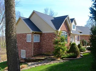 645 Mulberry St, Zionsville, IN 46077