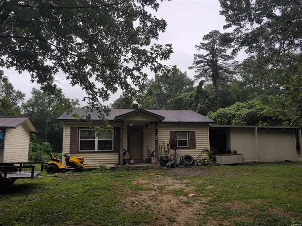 174 Sycamore Dr, Harriman, TN 37748