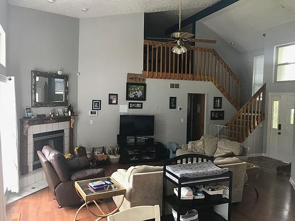 3rd image of 7675 Eagle Creek Dr