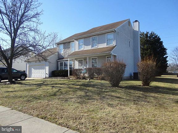 2nd image of 328 Owls Nest Dr