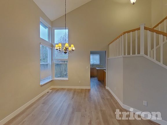 5th image of 17315 SW Cobble Ct