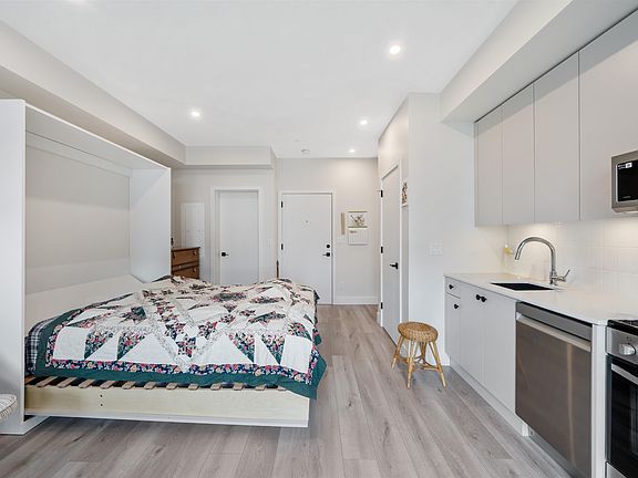 2nd image of 45511 Campus Dr #208