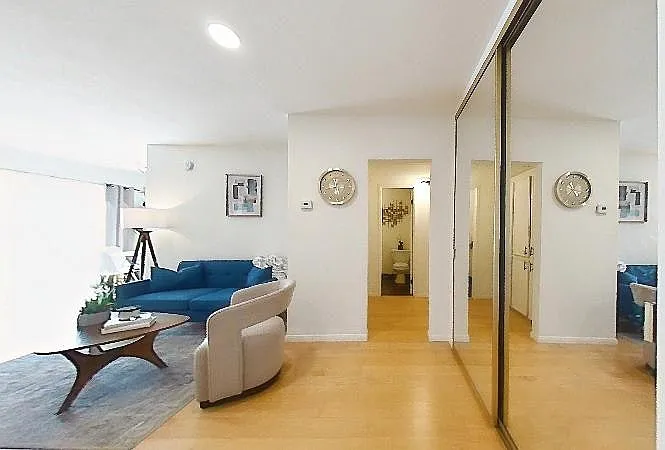 1735 N Fuller Ave #323 — Photo 2