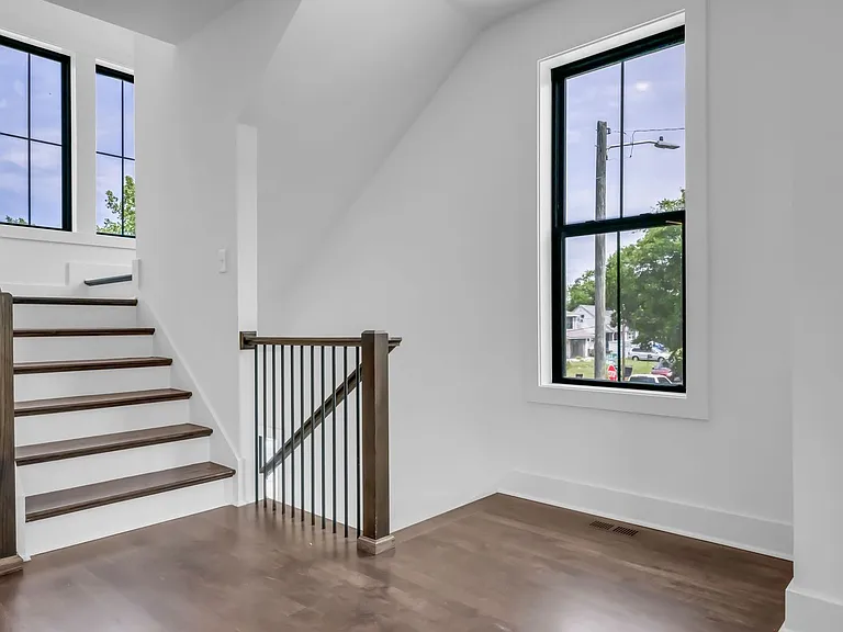 1114 Leland Ave — Photo 20