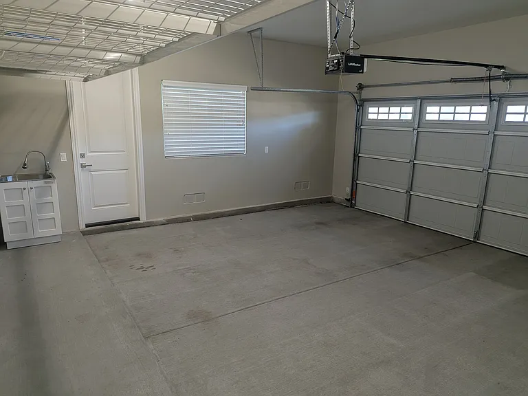 5741 Alessandro Ave — Photo 23