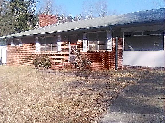 5th image of 1565 Jordan Dr