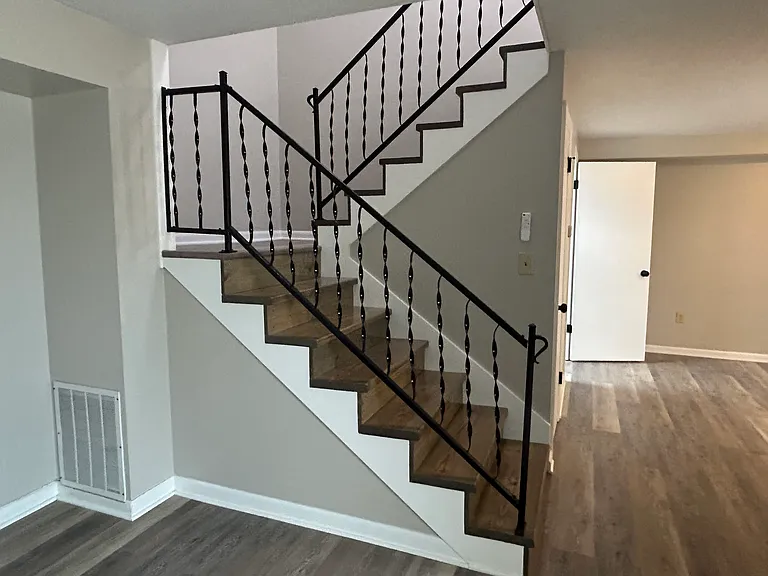 122 W North St #5 — Photo 23