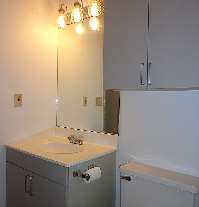 Second Floor Bathroom