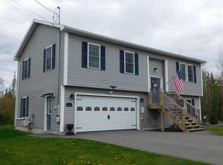 20 Magnolia Hill Rd, Bangor, ME 04401