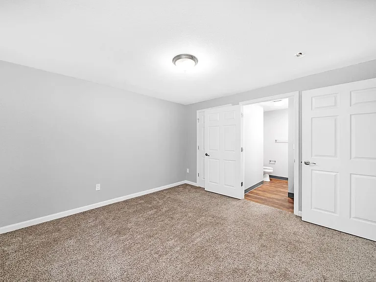 12150 SW Allen Blvd — Photo 17