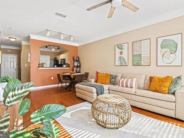 1319 Westchester Rdg NE, Atlanta, GA 30329