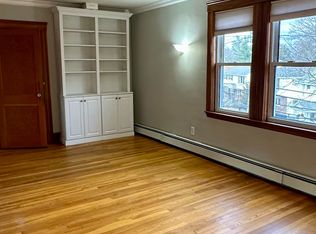 62 Edgecliff Rd #62, Watertown, MA 02472