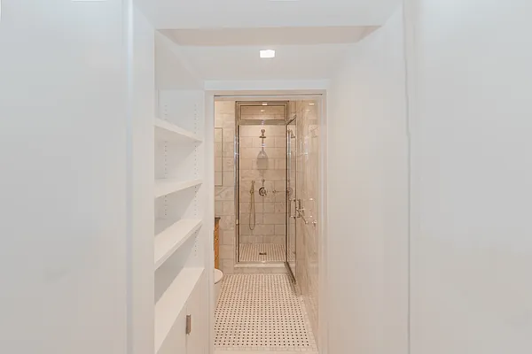 Rented by New York Residence | media 19