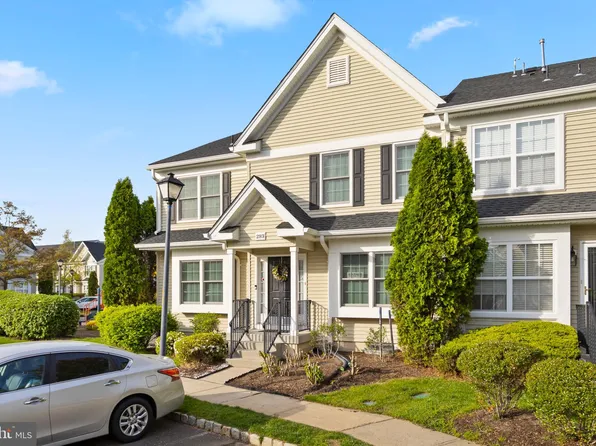 293 Brookfield Dr, Jackson, NJ 08527