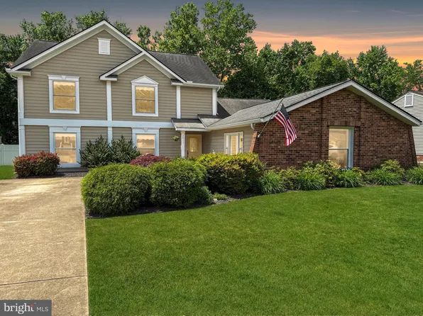 2011 Dewey Dr, Stafford, VA 22554