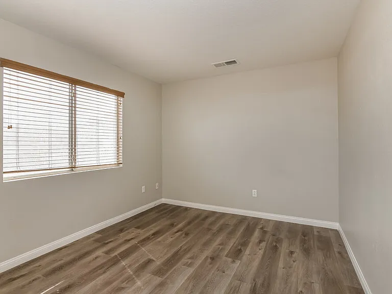 1113 Nordyke Ave — Photo 14