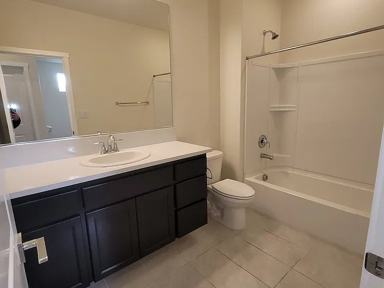 3311 Chickadee Ct — Photo 11
