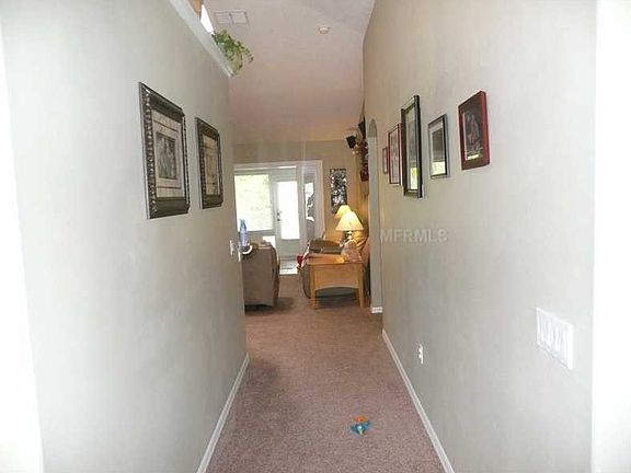 4th image of 441 Lark Ct