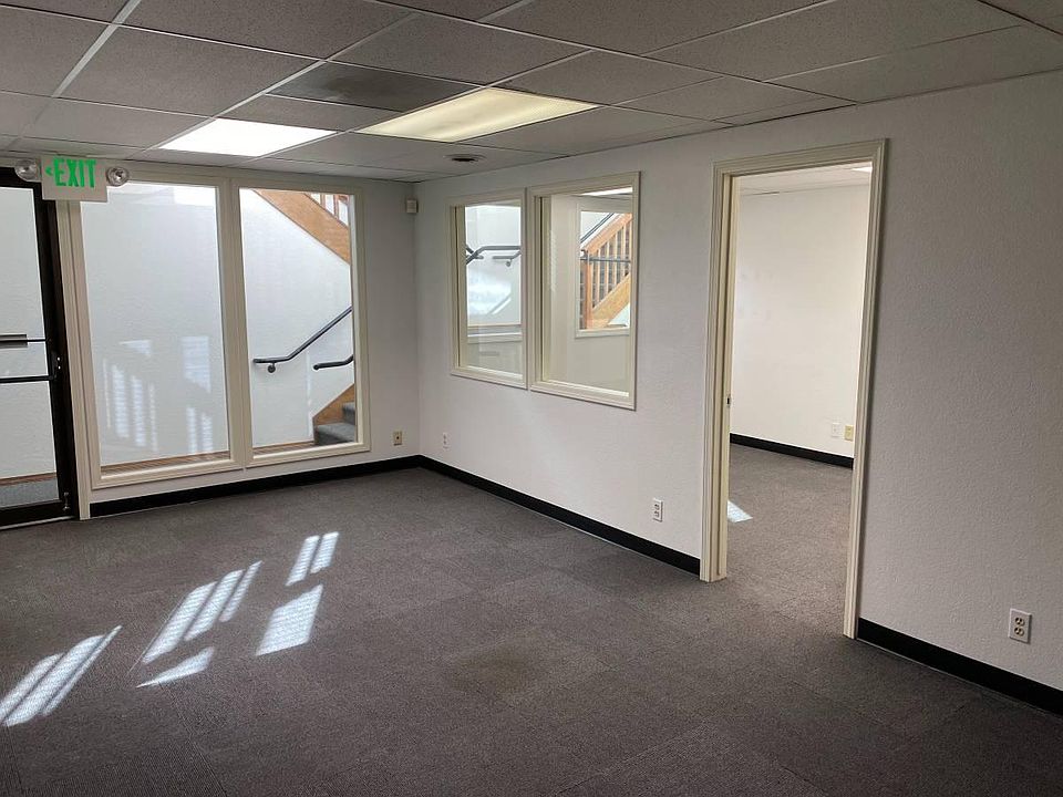 2nd image of 2132 N Cole Rd #2
