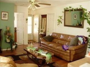 516 Whispering St SW, Albuquerque, NM 87121