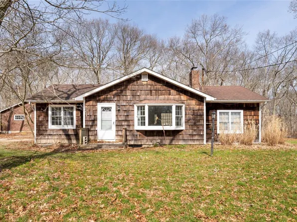 61 E Moriches Boulevard, East Moriches, NY 11940