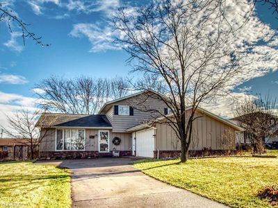 93 Duxbury Ln, Brunswick, OH, 44212