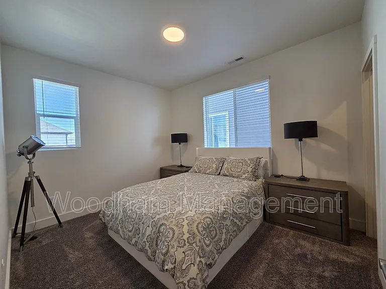 4819 Harvest Pkwy — Photo 27
