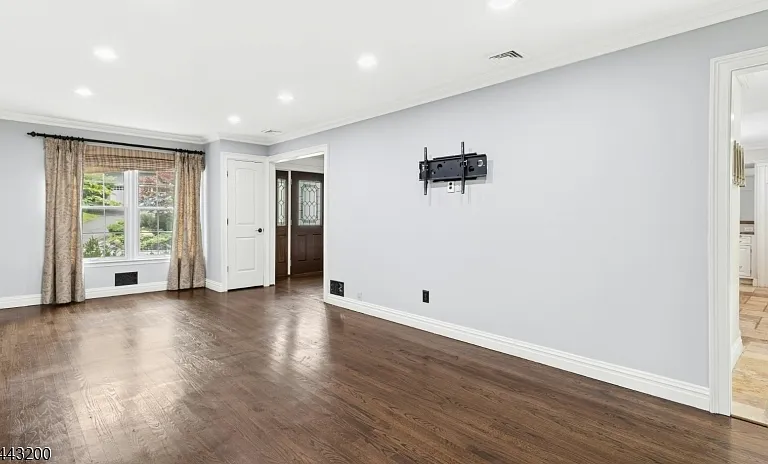 162 Mountainview Dr — Photo 8