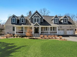 517 S 7th St, St Charles, IL 60174