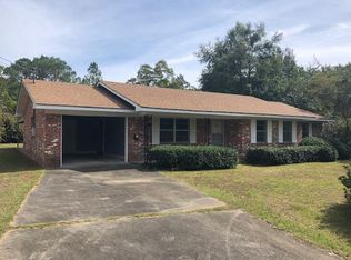 202 Kathryn St, Andalusia, AL 36420