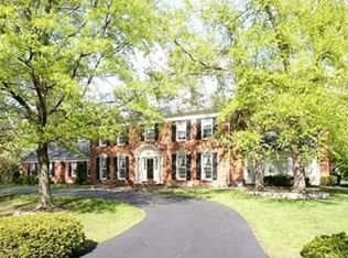 2440 Copper Beech Dr, Saint Louis, MO 63131