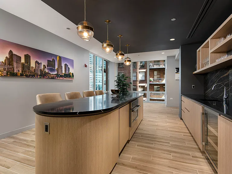 Newly Renovated Resident Lounge