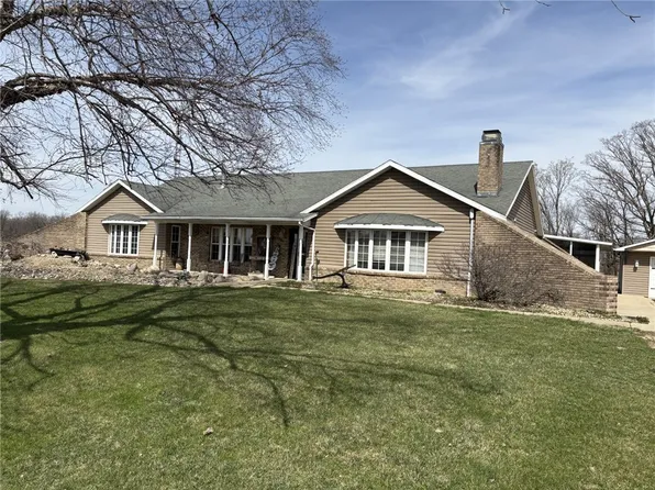 569 County Road 750 N, Neoga, IL 62447