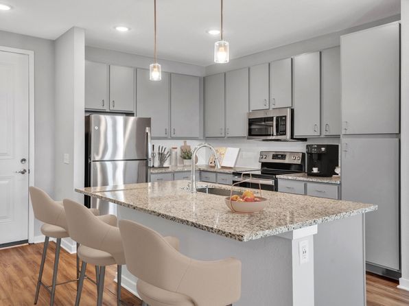 2331 Commerce Park Dr NE #5301