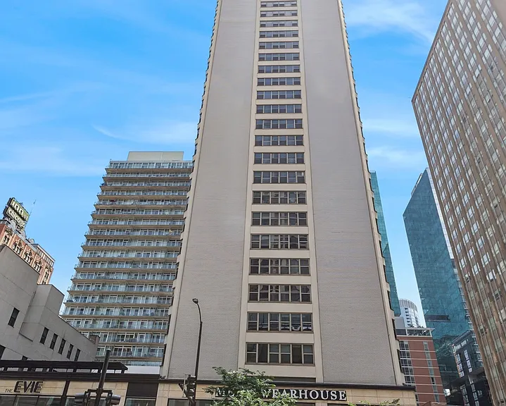 535 N Michigan Ave #1505 — Photo 1