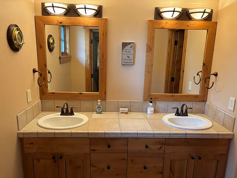 99 Moulton Ln — Photo 14