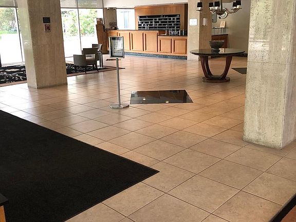 2nd image of 10401 Grosvenor Pl APT 1105